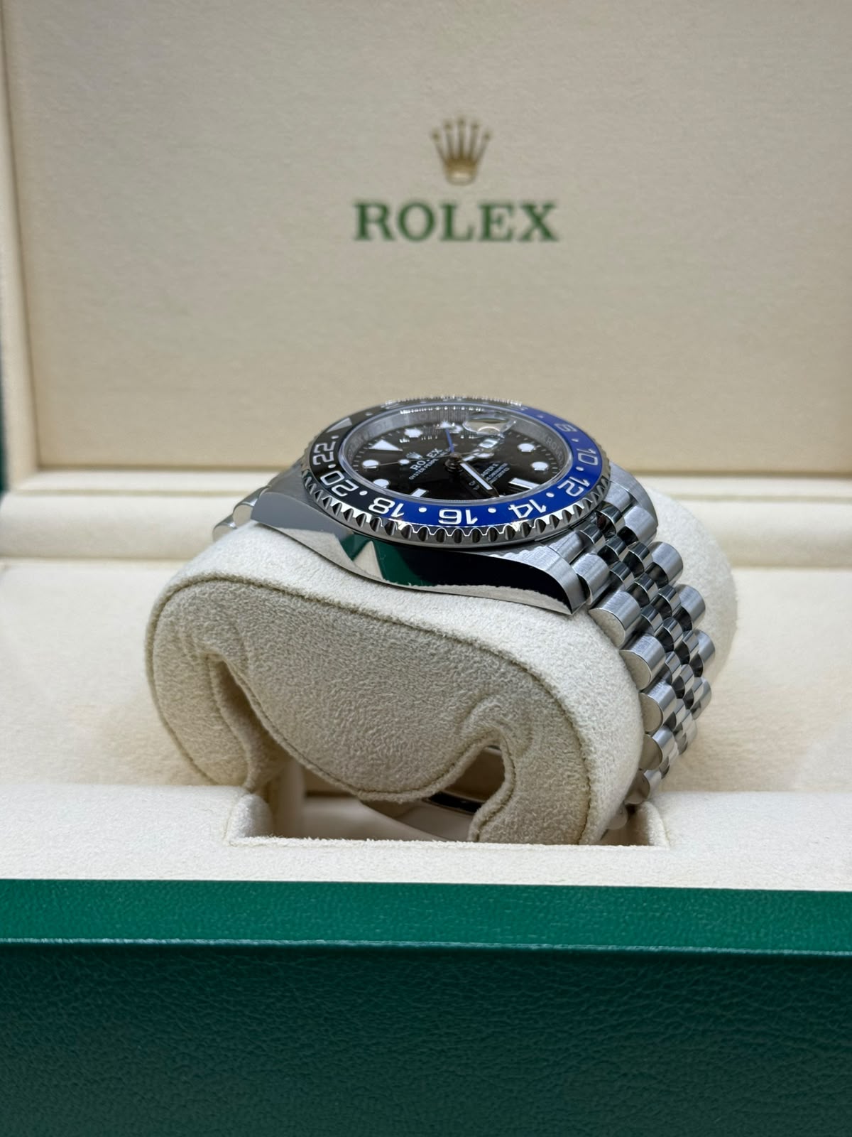 Rolex GMT-Master II 126710BLNR Batgirl – Bild 5